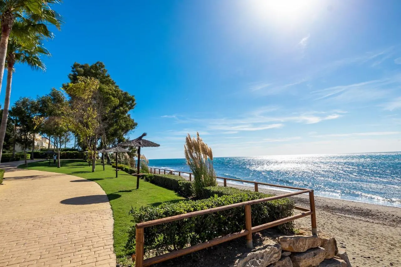 Beachfront Bahia La Plata Private Pool Penthouse By Costarentals - Ref M13 Estepona Hiszpania