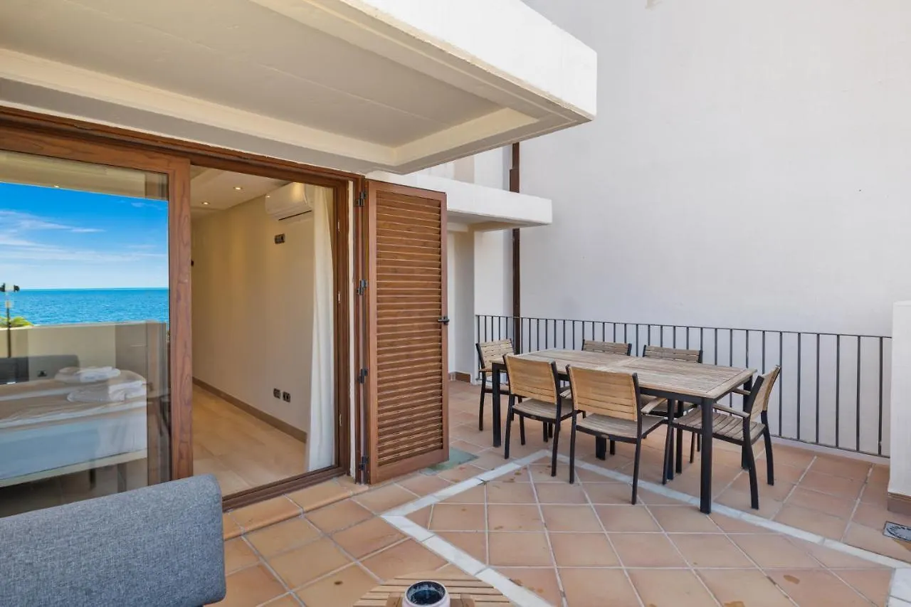 Apartament Beachfront Bahia La Plata Private Pool Penthouse By Costarentals - Ref M13 Estepona Hiszpania
